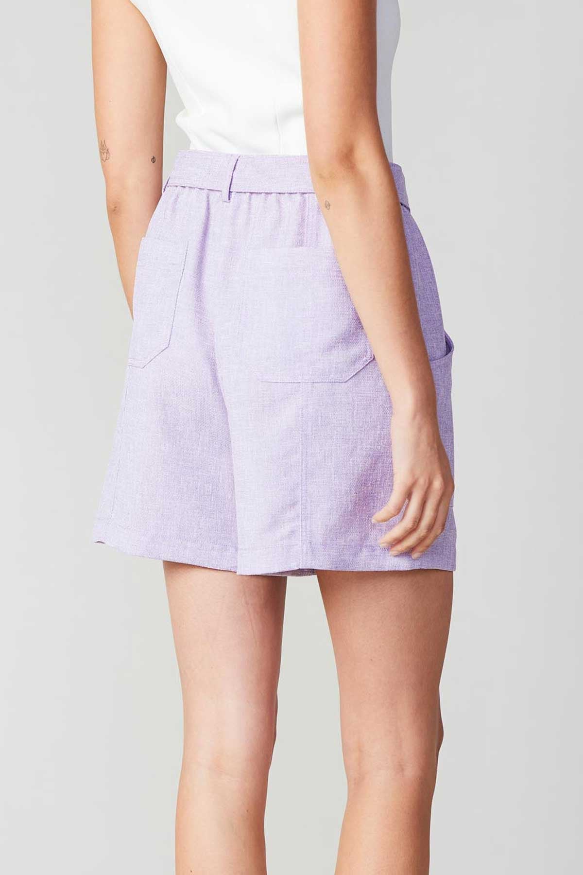 Out of Pocket Detail Shorts