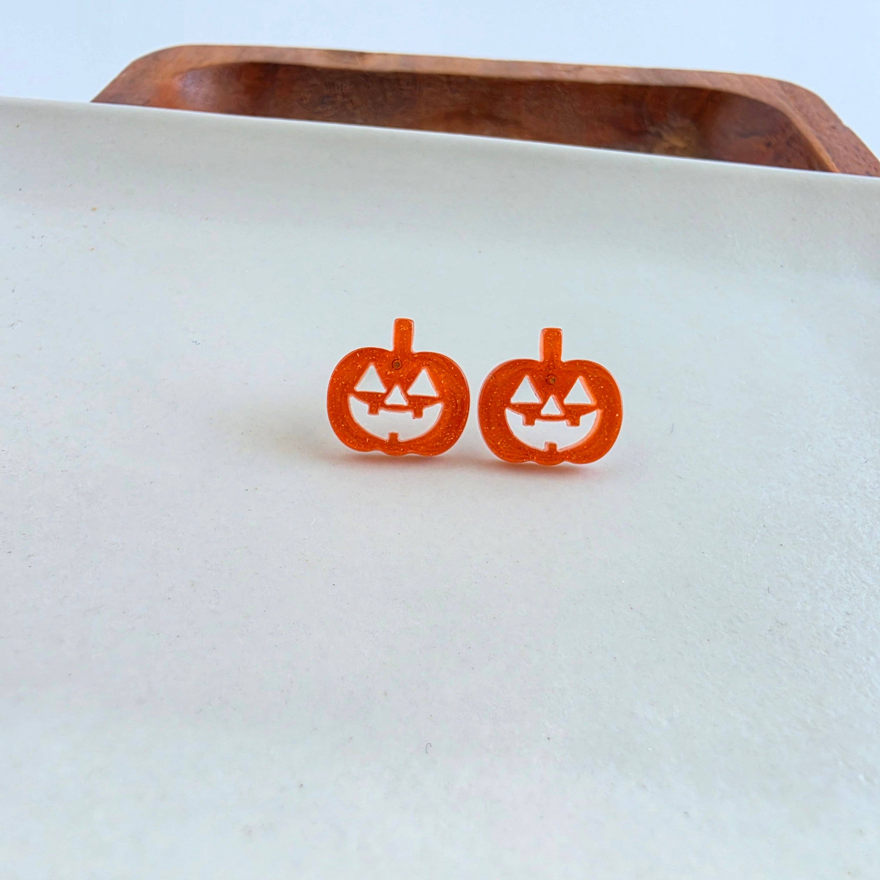 Jack O' Lantern Pumpkin Studs