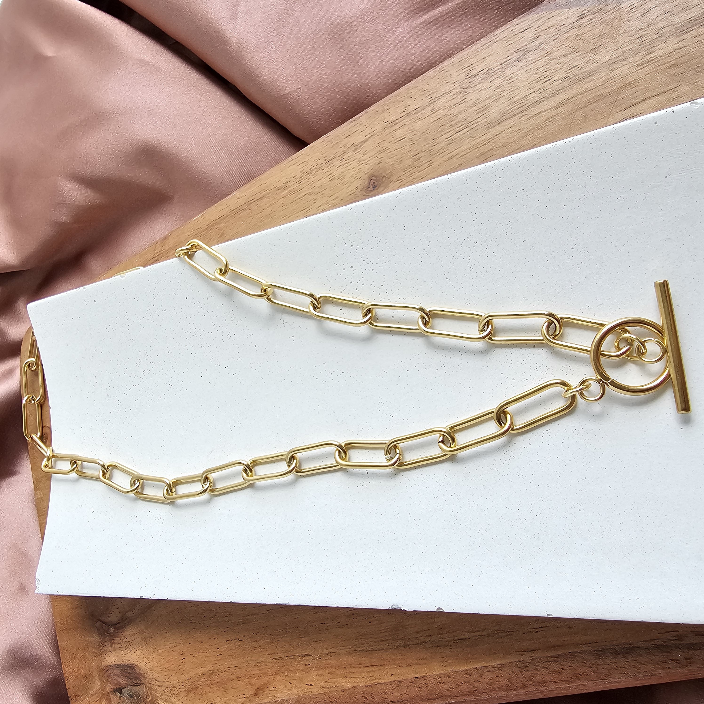 Luxe Chunky Paperclip Chain
