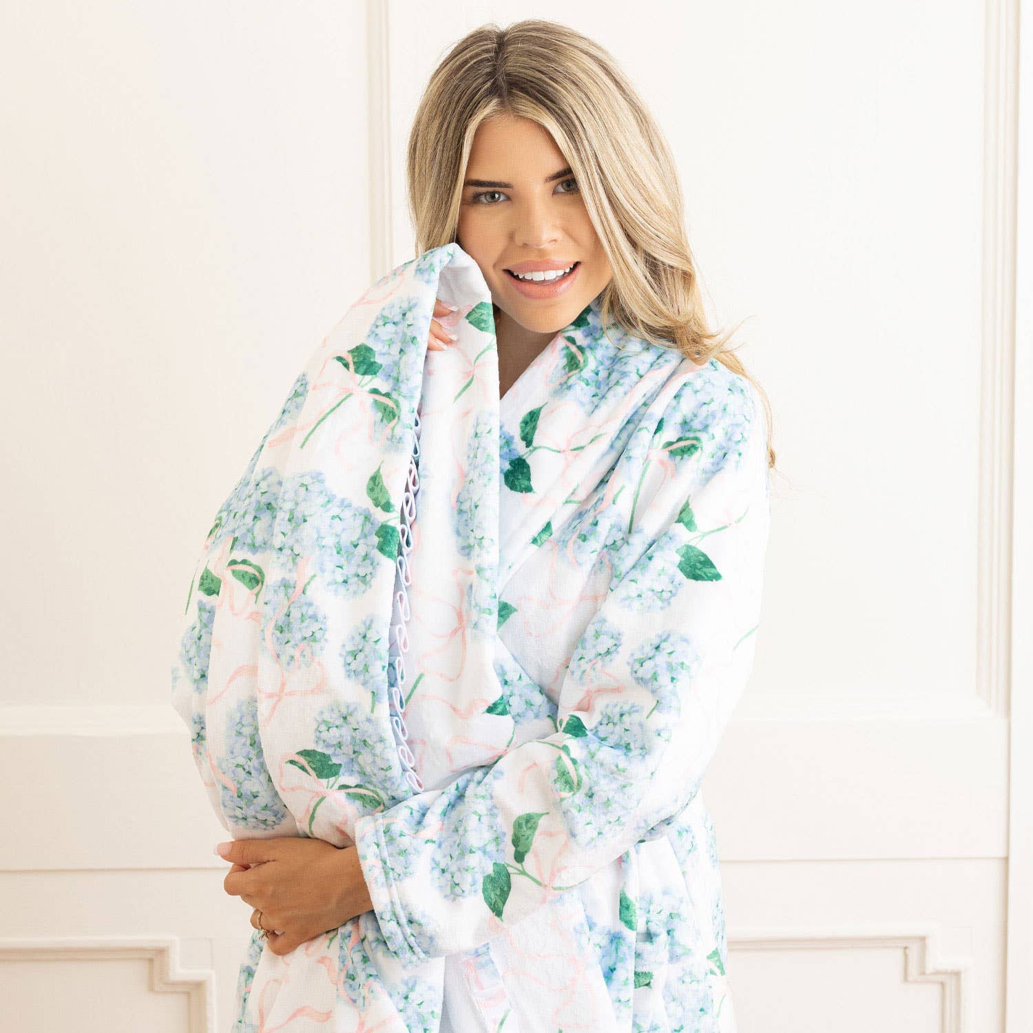 Plush Lounge Robe | Hydrangea