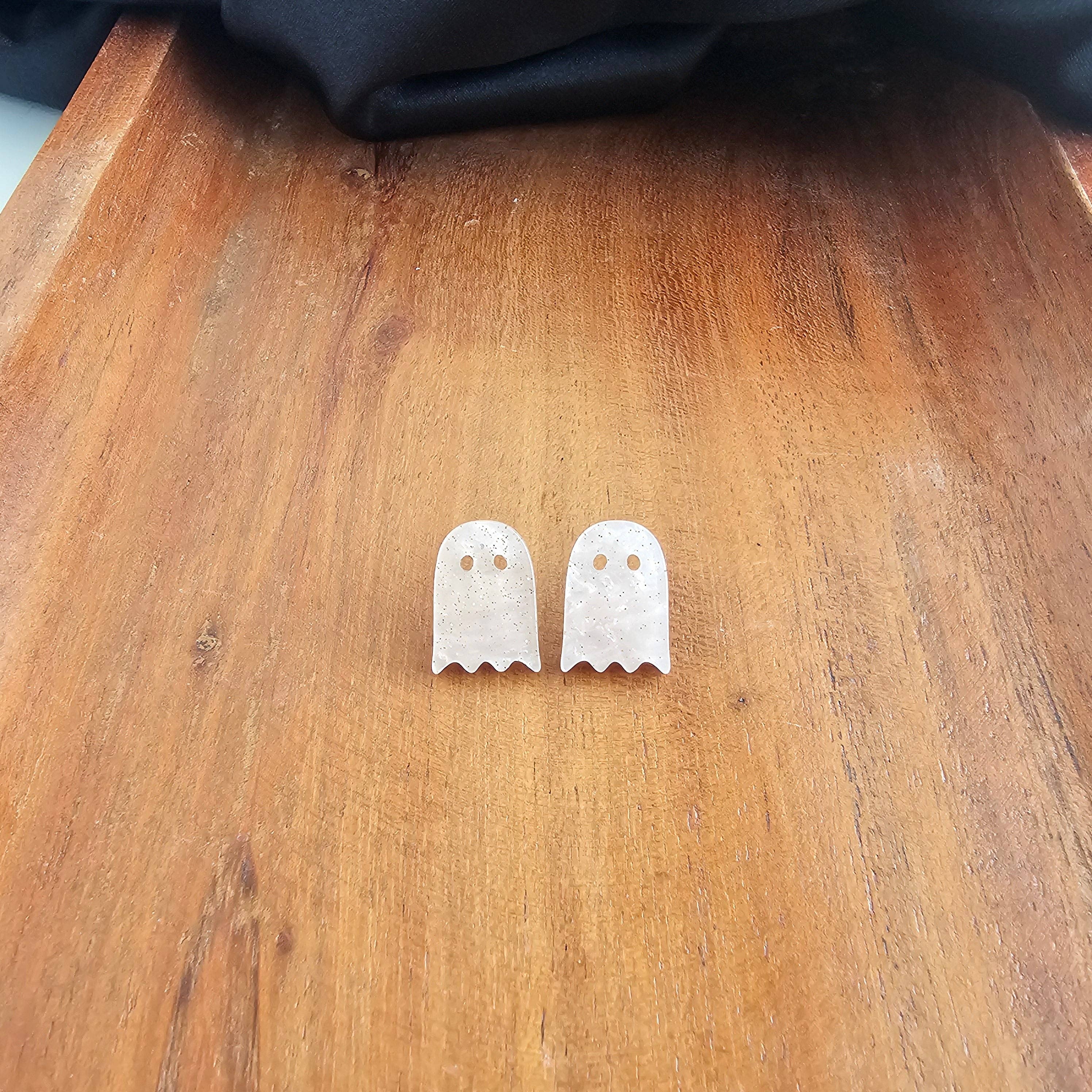 Mini Ghost Studs