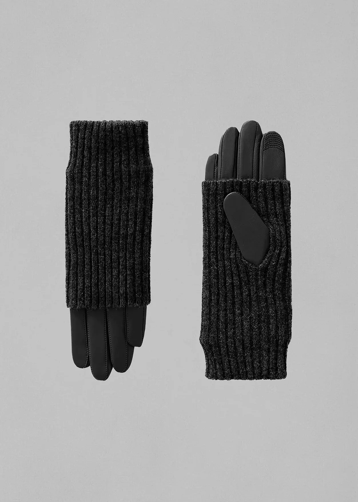 Black Carmel gloves with ribbed knit cuffs and leather palms by Soia & Kyo