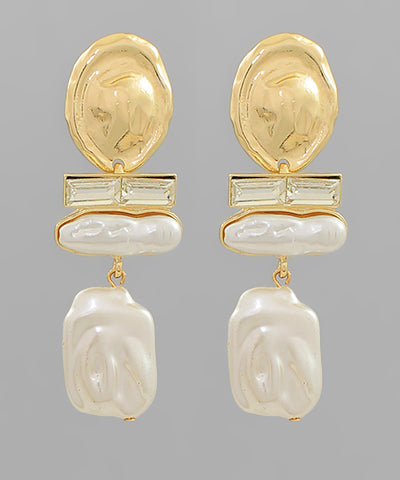 Pearl Link Textured Metal Earrings - Gold