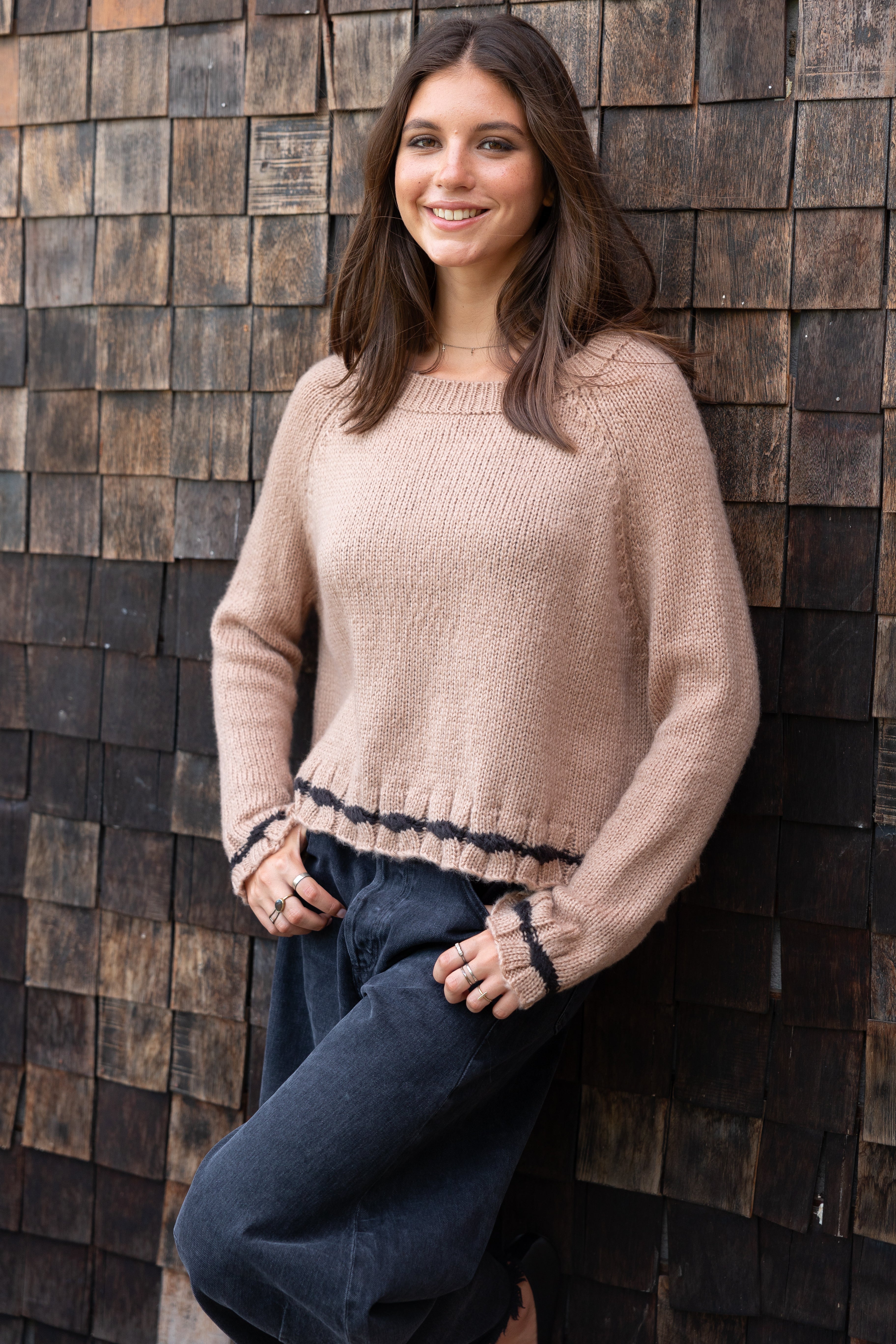 Canyon Tipped Crew | Latte/Black