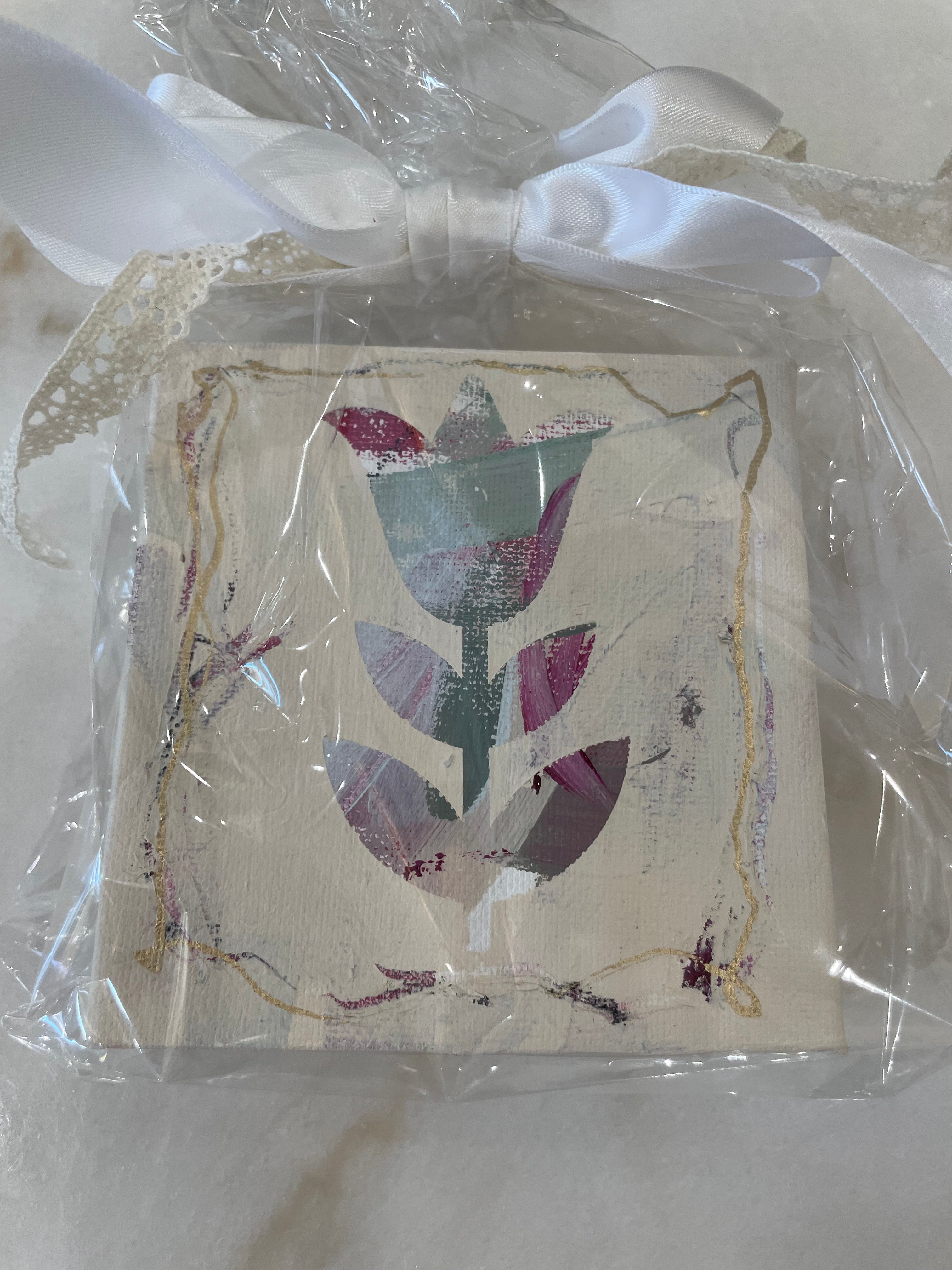 Canvas Art 4x4 |1 Cream Flower