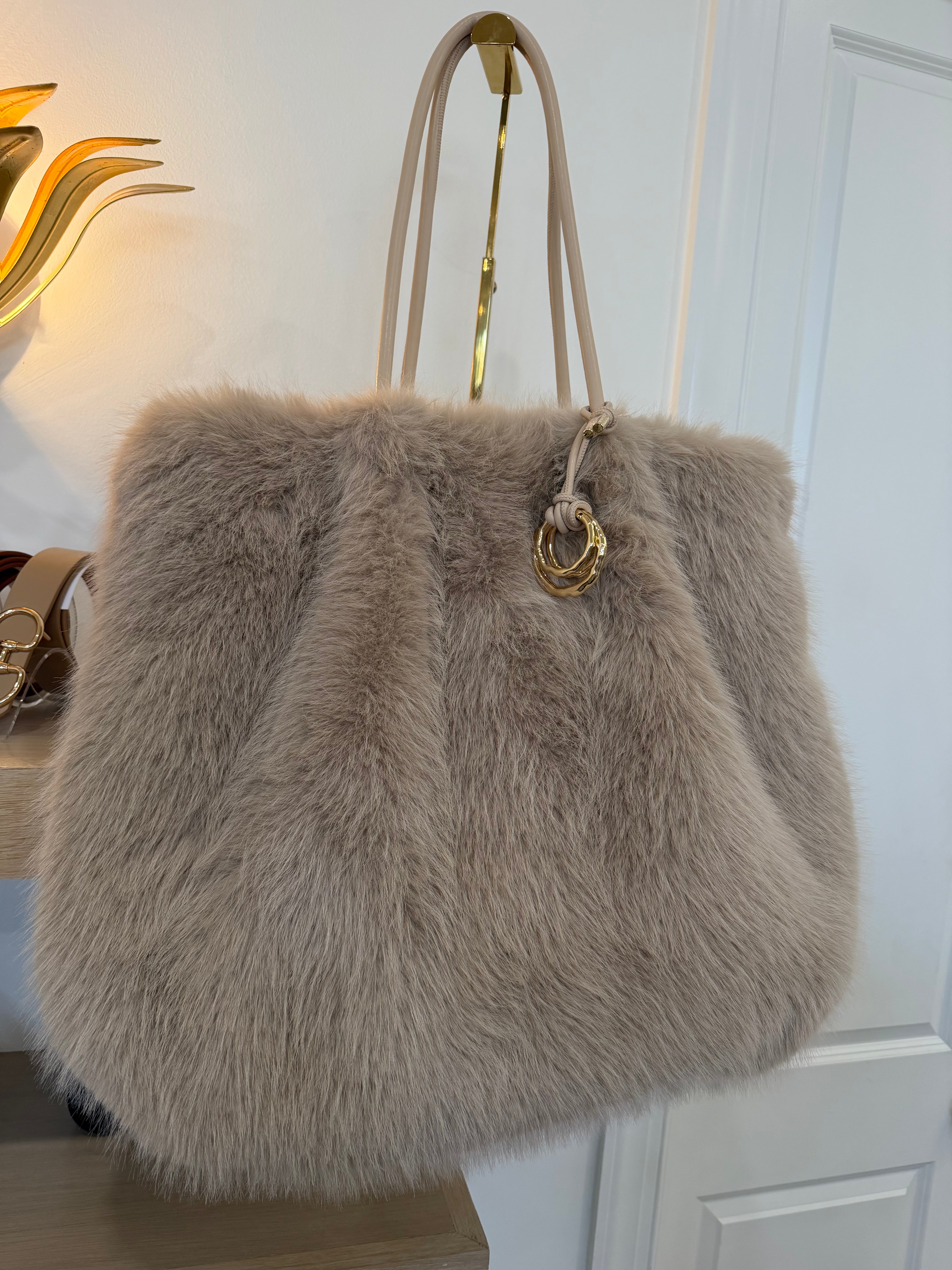 Noor | Ivory