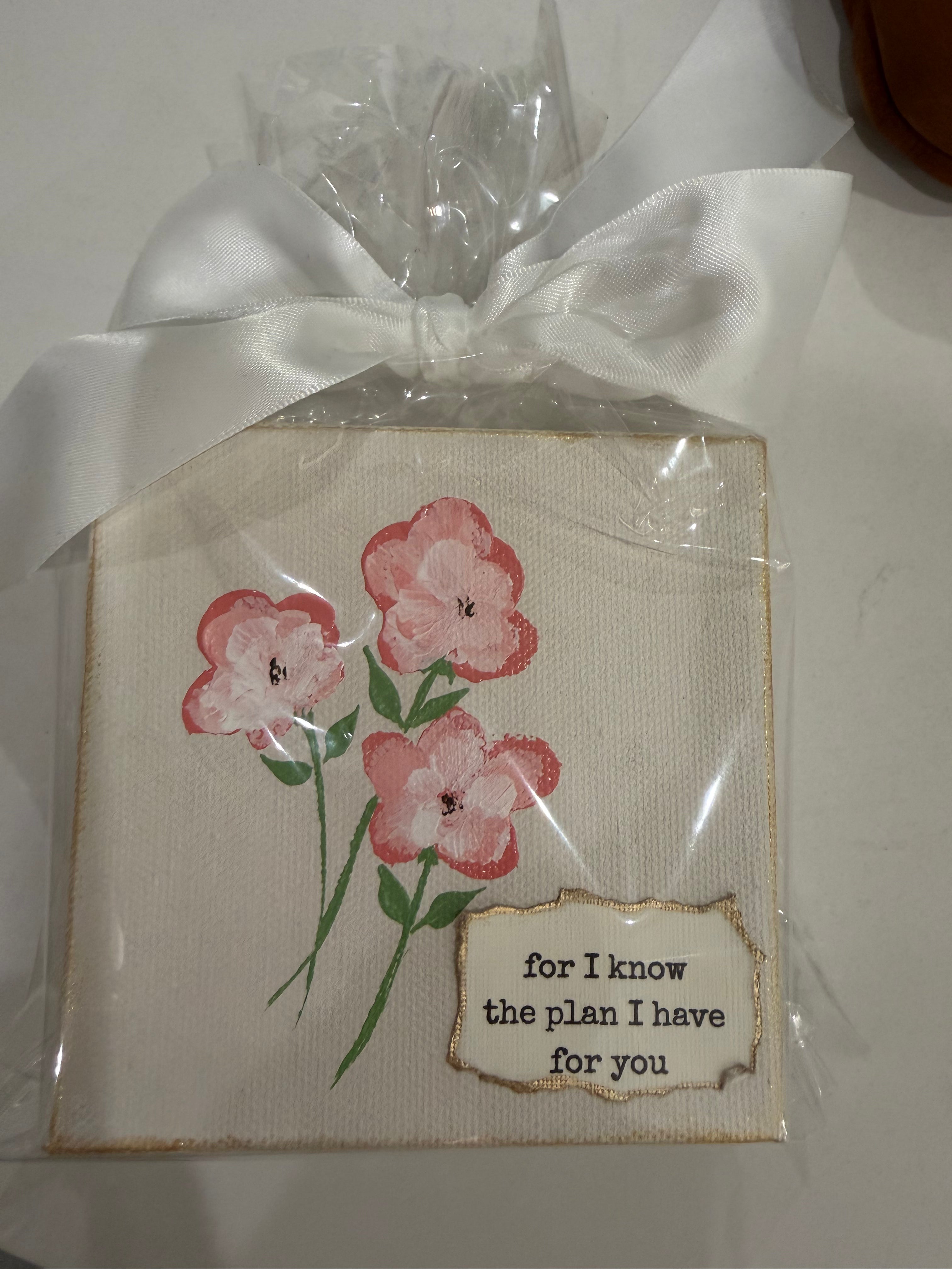 Canvas Art 4x4 |3 Flower Hot Pink