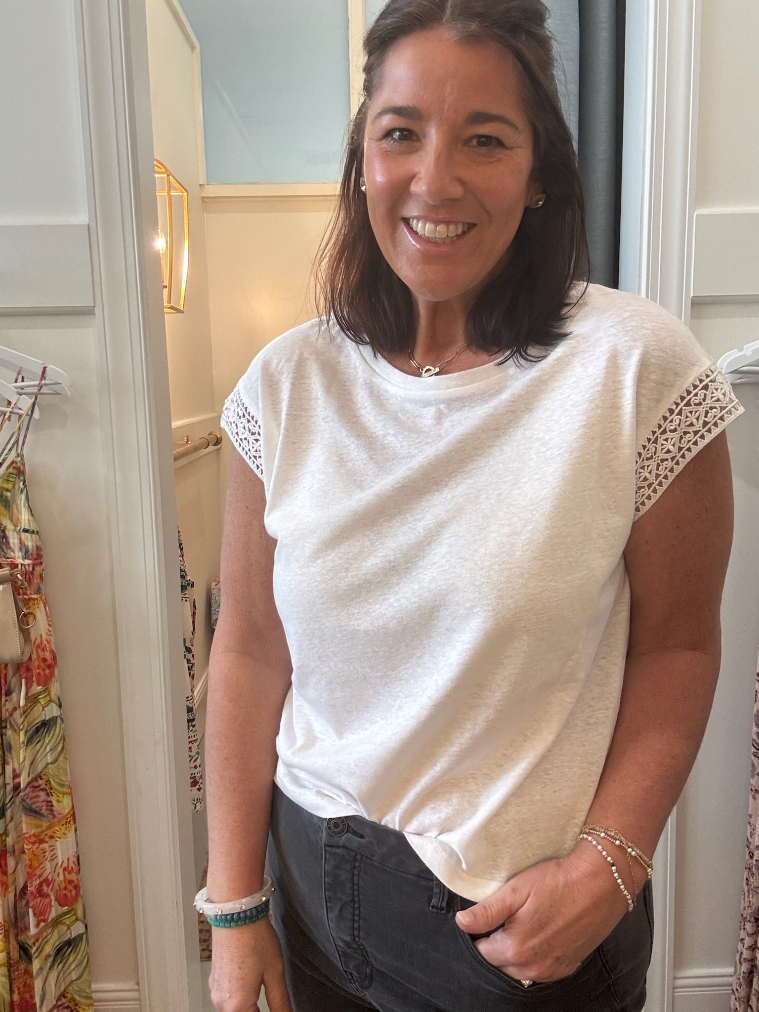 Trace of Lace Top I White