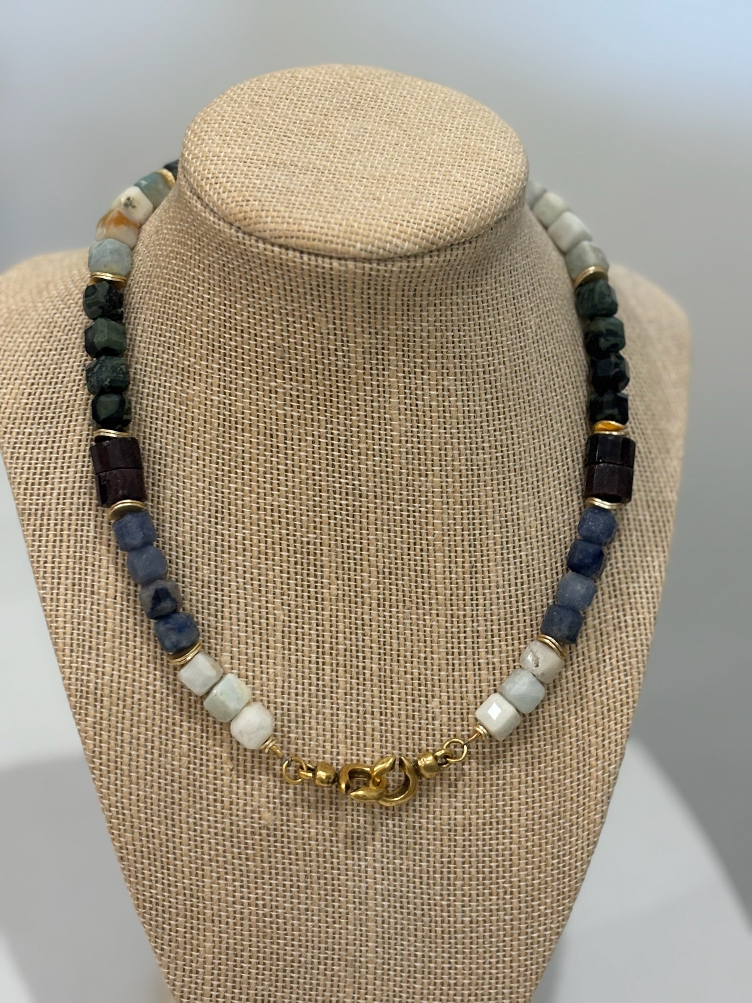 Multi Colored Stones | White, Gold, Blue, Gold