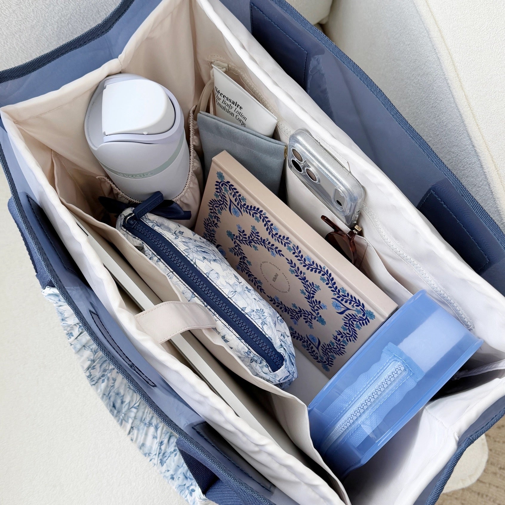 Case-Mate Tote Organizer | French Vanilla