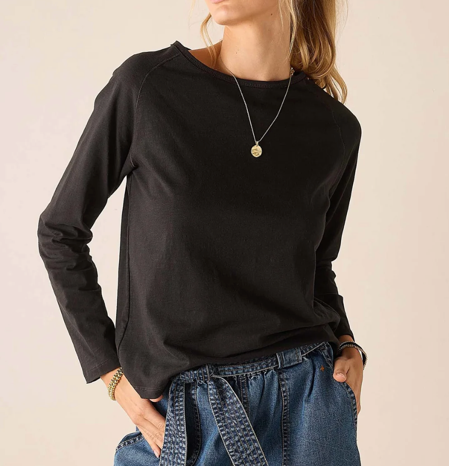 Trouvaille Tee | Graphite