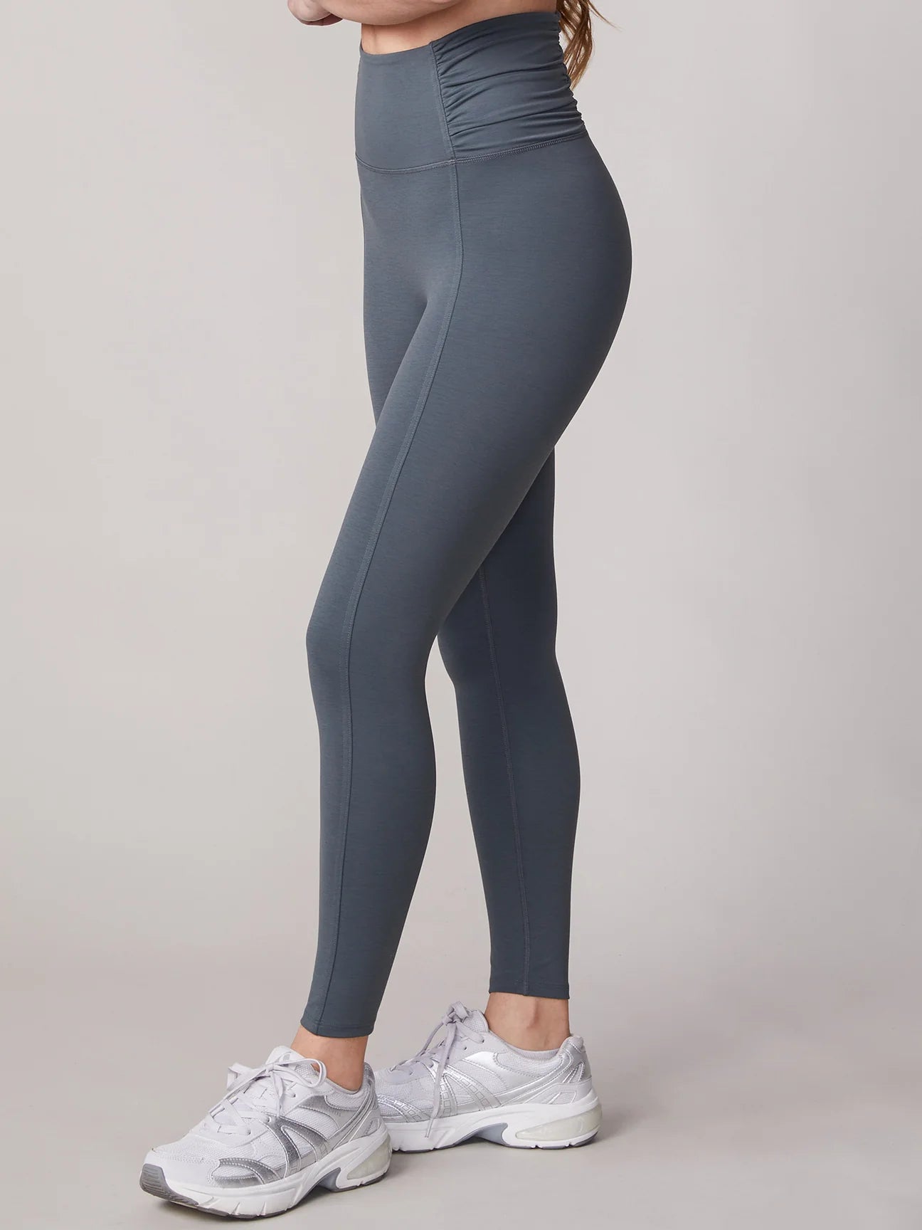 25’ Shirred Legging I Urban Chic