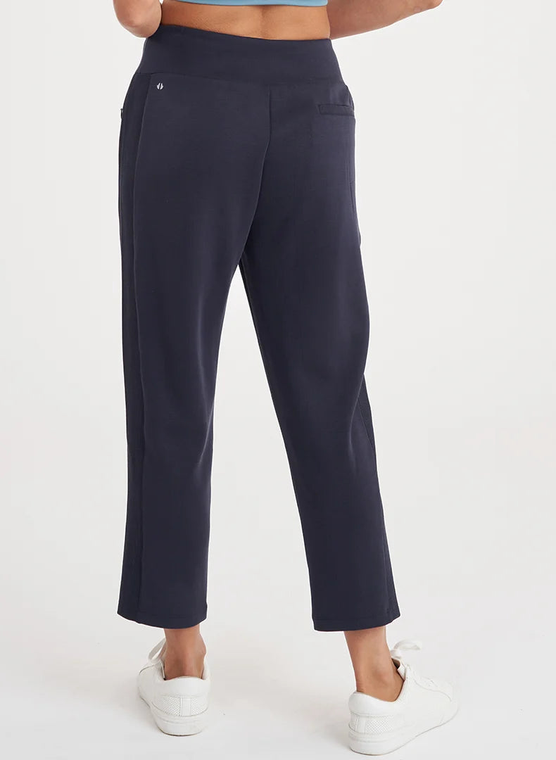 Straight Leg Pant I Black