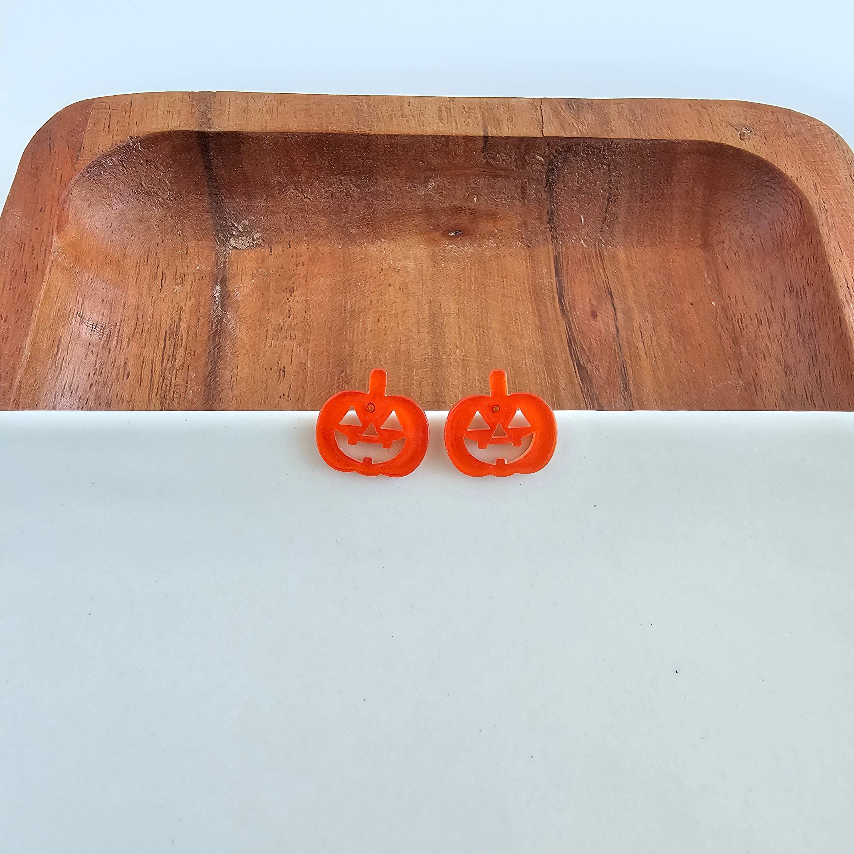 Jack O' Lantern Pumpkin Studs
