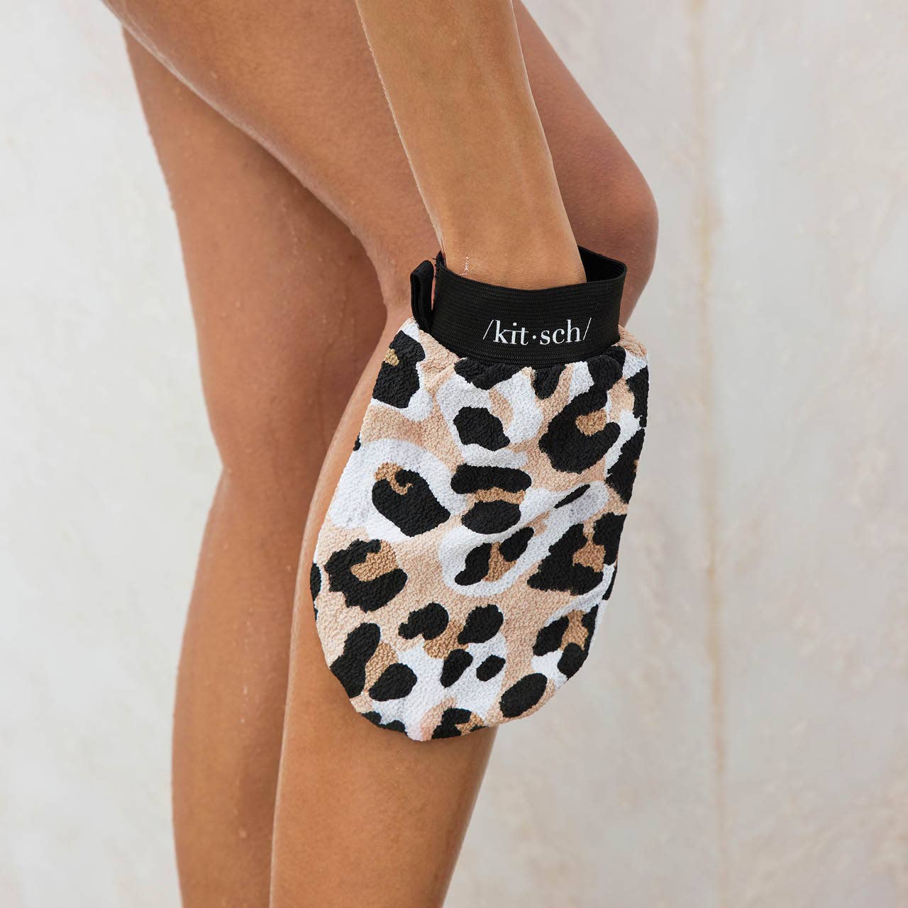 Eco-Friendly Exfoliating Glove | Leopard