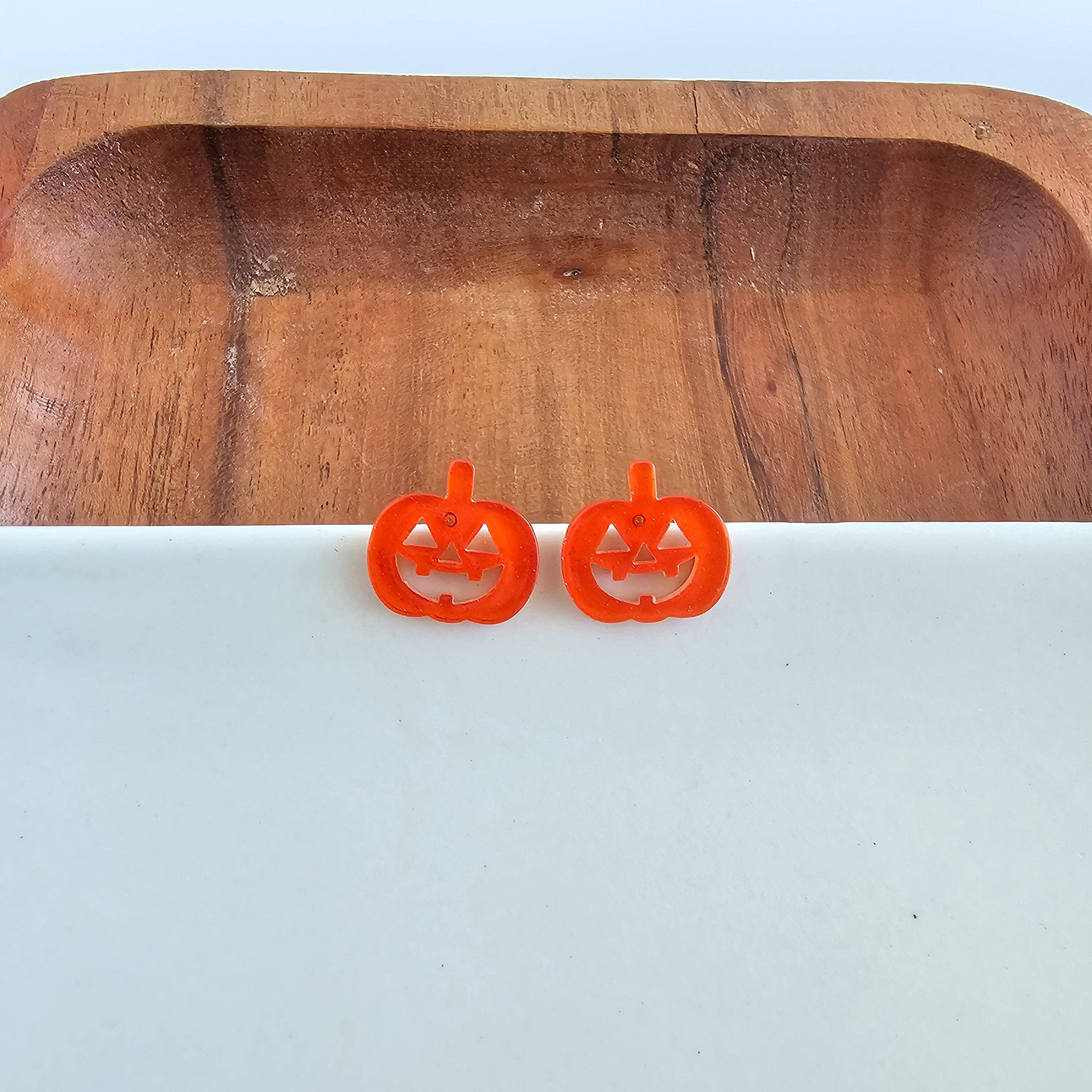 Jack O' Lantern Pumpkin Studs