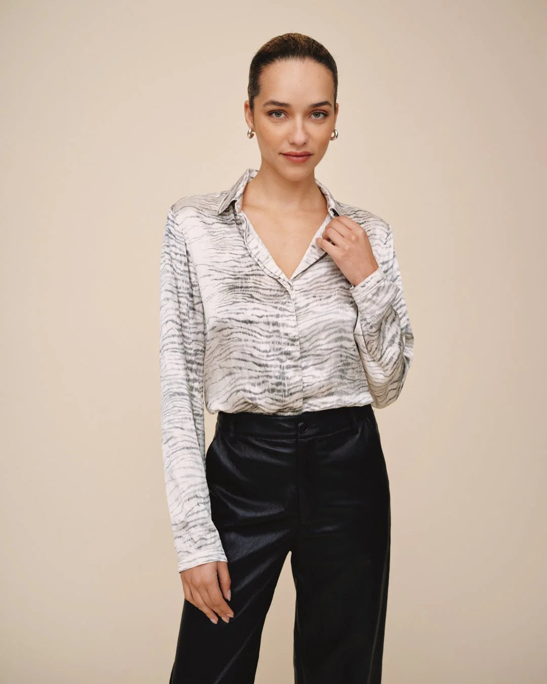 Clean Hidden Placket Shirt | Snow Leopard