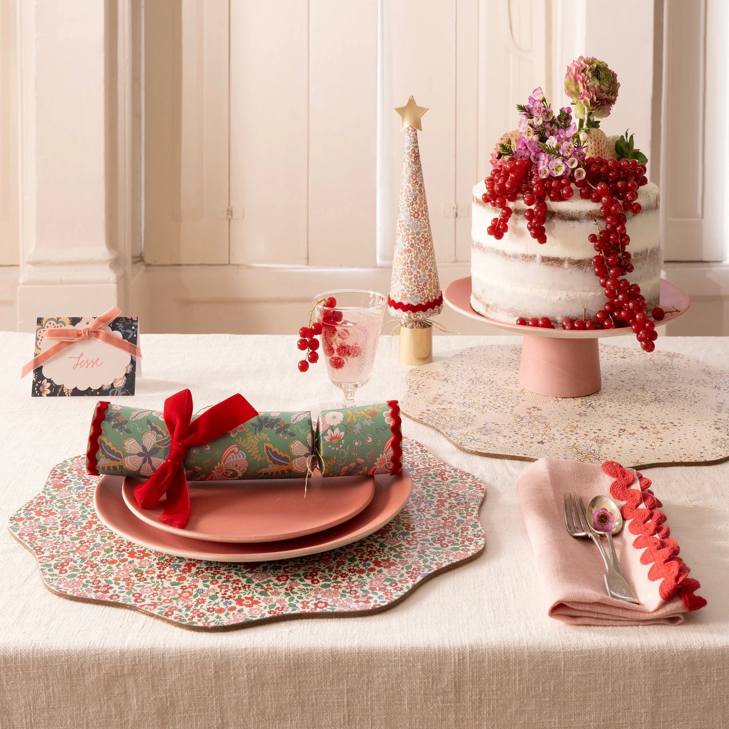 Christmas Tree Crackers