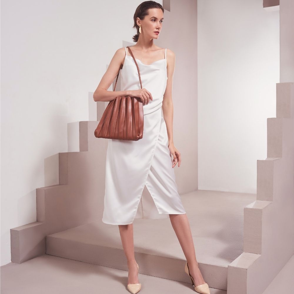 Carrie Pleated Shoulder Bag | Saddle