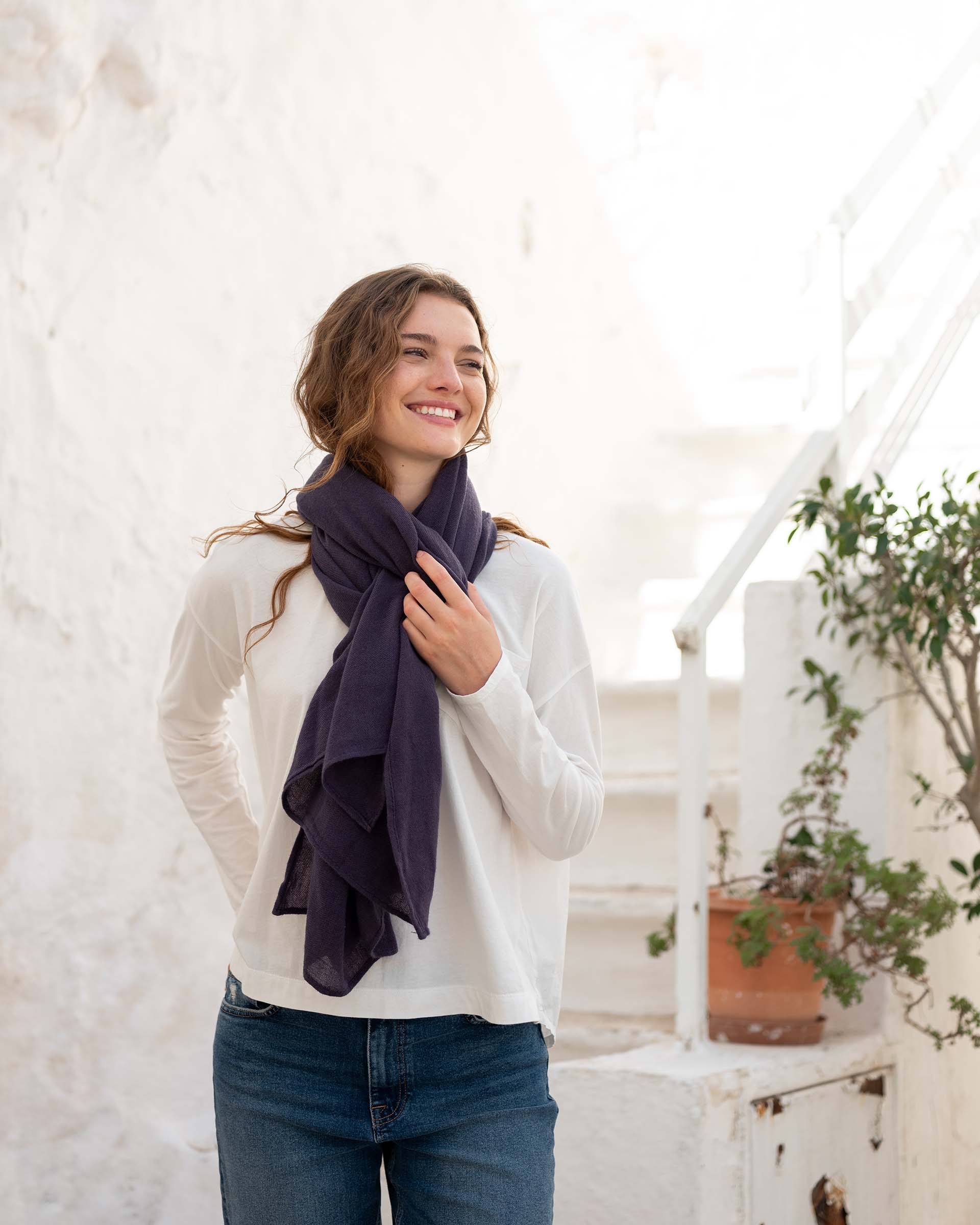 GoLightly Scarf I Navy