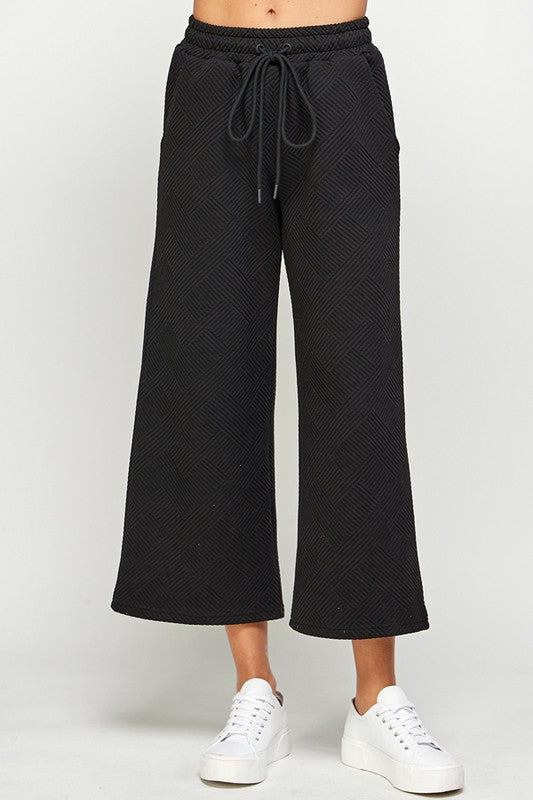 Textured Cropped Wide Pants Black