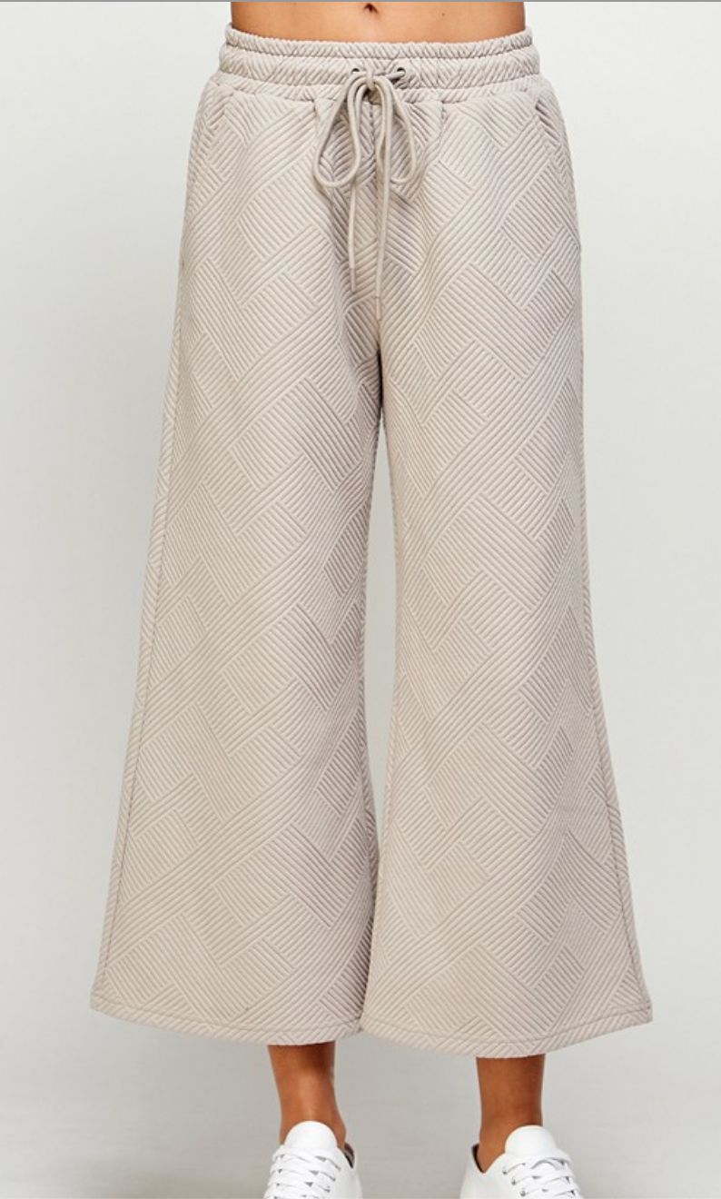 Textured Cropped Wide Pants Oatmeal